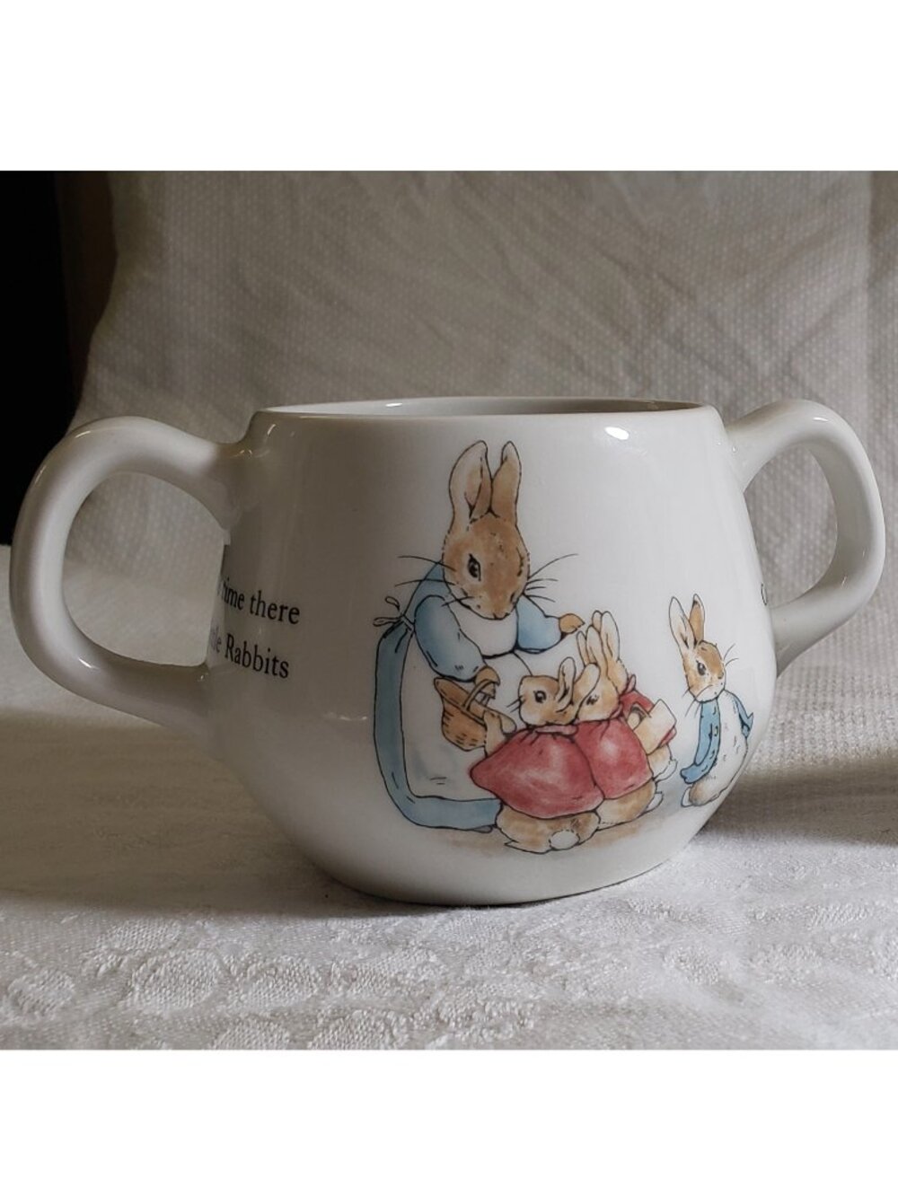 Vintage Wedgwood Peter Rabbit Two-Handle Child’s Porcelain Cup Mug 7.5oz 8oz